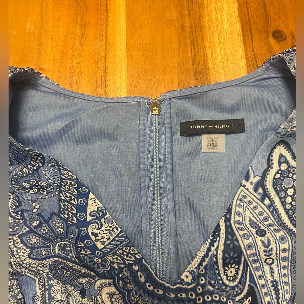 Tommy Hilfiger Paisley-Print Flutter-Sleeve Fit and Flare Dress - Picture 5 of 16